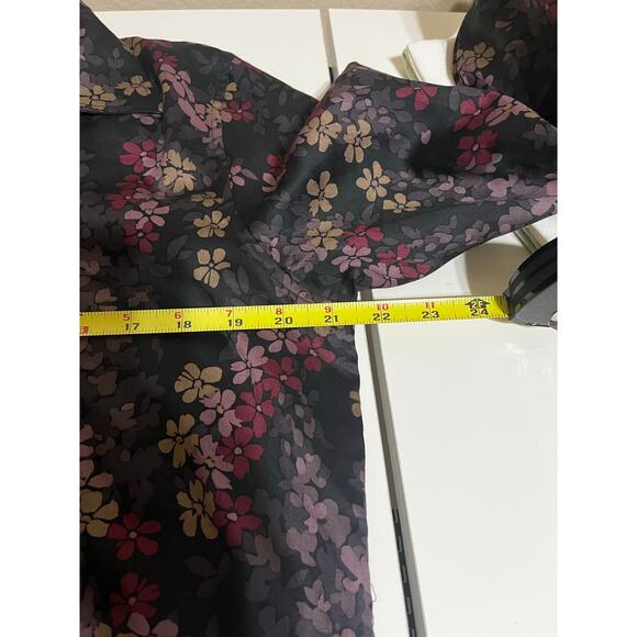 Lauren Ralph Lauren Black and Purple Floral Button Up Top- Unisex Size Large EUC - Picture 4 of 7